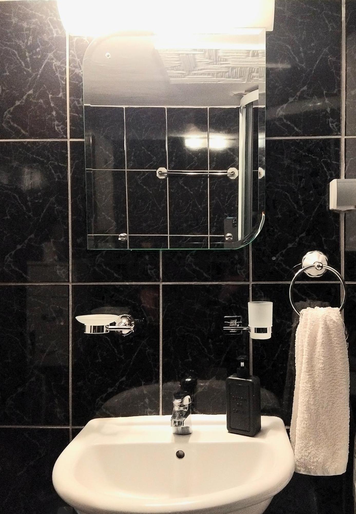 B&L Chic Apartment Skaljari Bagian luar foto